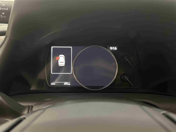 Фото 8 - Lexus ES