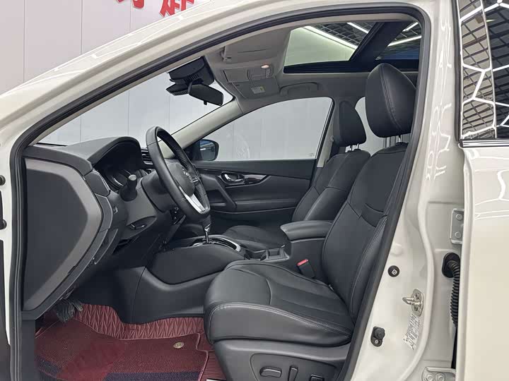 Фото 4 - Nissan X-Trail