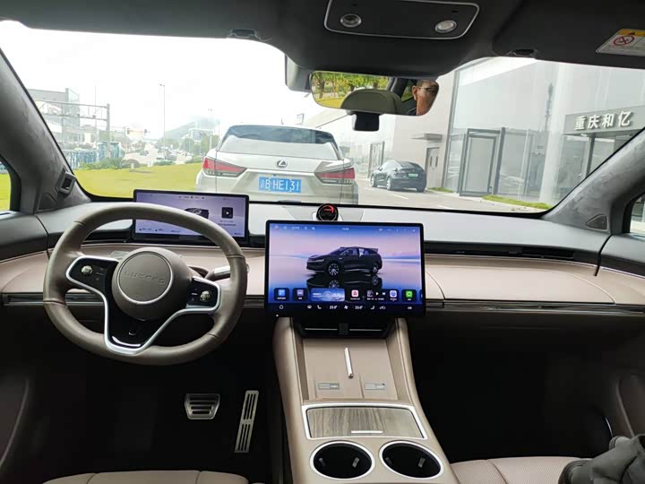 Фото 3 - Luxeed R7