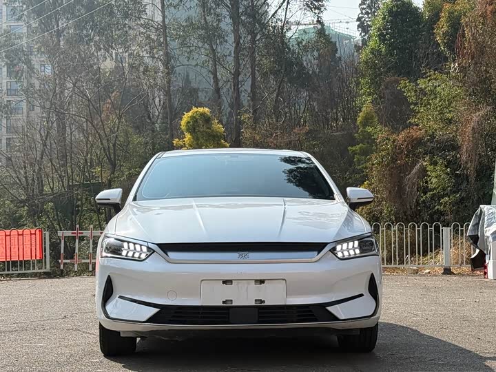 Фото 2 - BYD Qin Plus