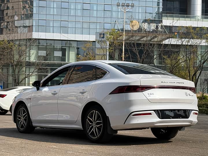 Фото 7 - BYD Qin Plus