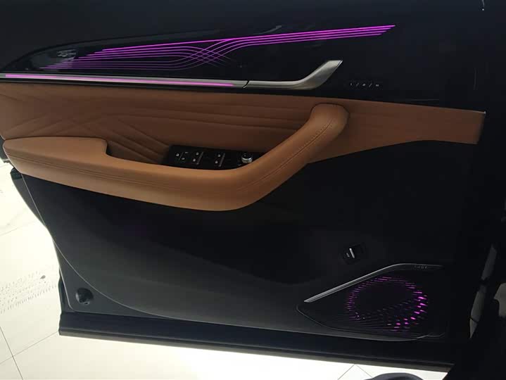 Фото 7 - Geely Monjaro Thor Hybrid