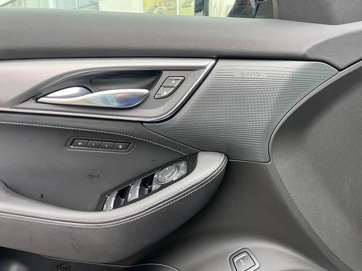 Photo 6 - Cadillac CT5