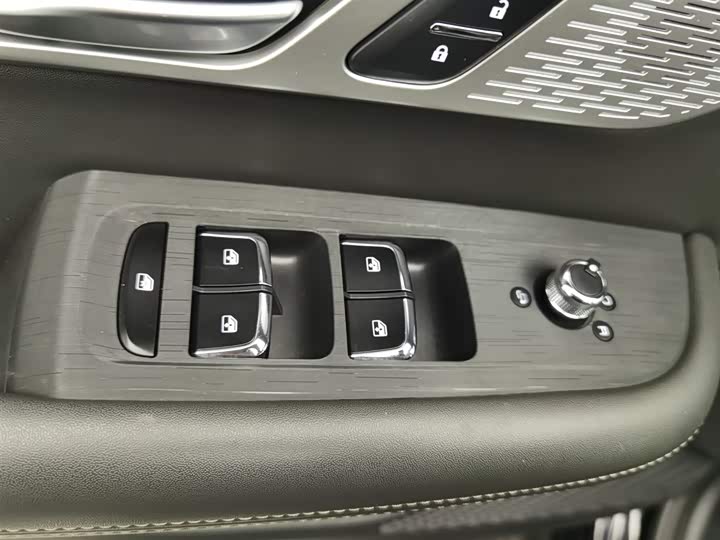 Фото 9 - Dongfeng Aeolus Haoji