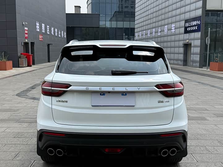 Фото 7 - Geely Coolray