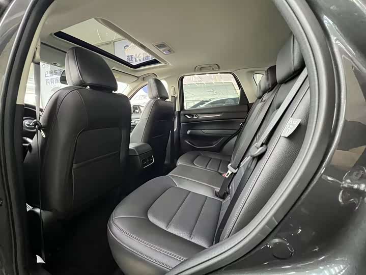 Photo 7 - Mazda CX-5