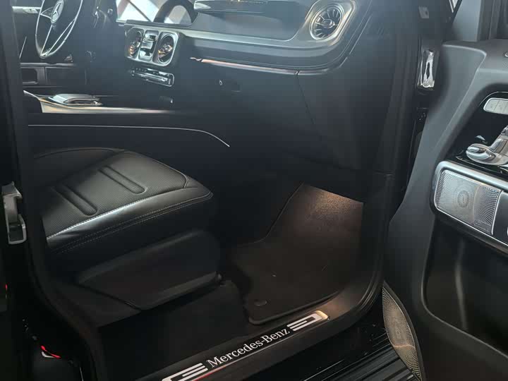 Фото 6 - Mercedes-Benz G-Class