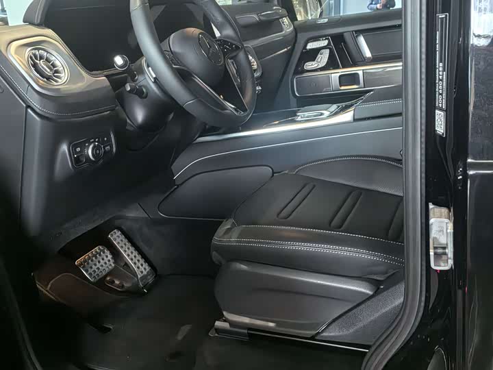 Фото 8 - Mercedes-Benz G-Class