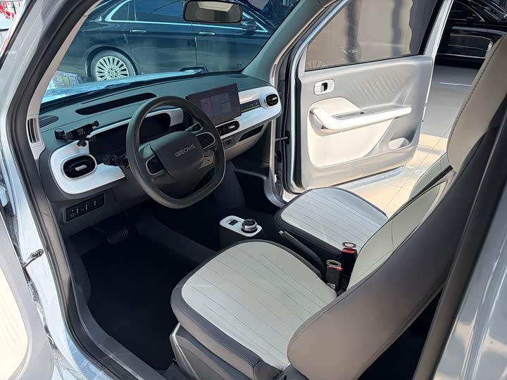 Фото 7 - Geely Galaxy Panda Mini