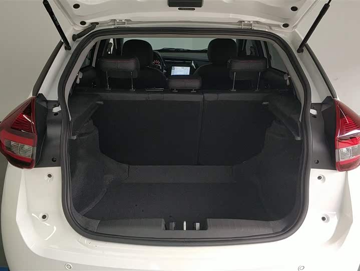 Фото 4 - Chery Tiggo 3x