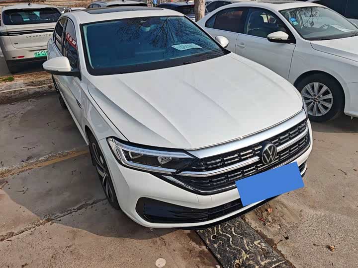 Фото 3 - Volkswagen Sagitar L