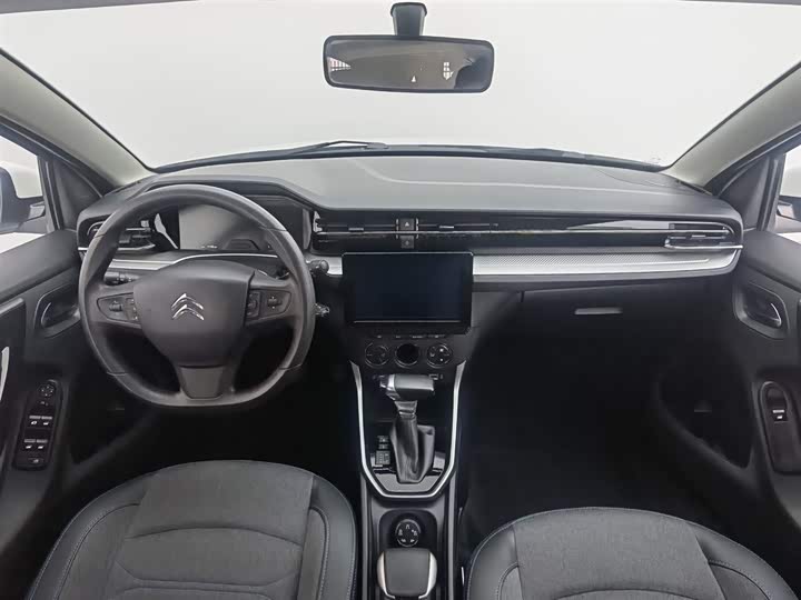 Фото 5 - Citroen C3-XR