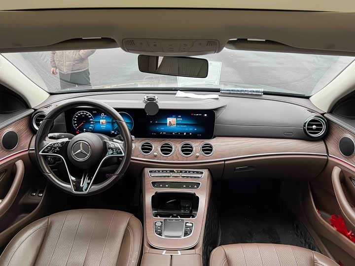 Фото 5 - Mercedes-Benz E-Class Hybrid