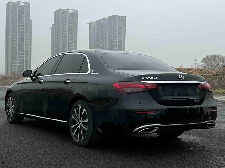 Фото 7 - Mercedes-Benz E-Class Hybrid