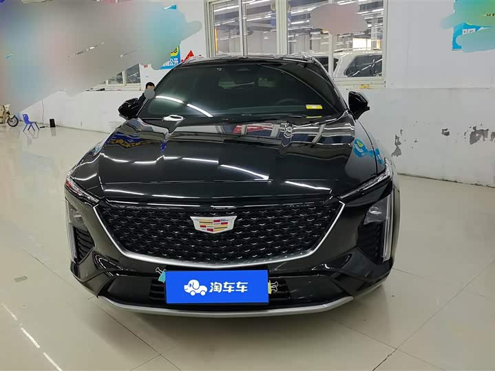 Фото 2 - Cadillac GT4