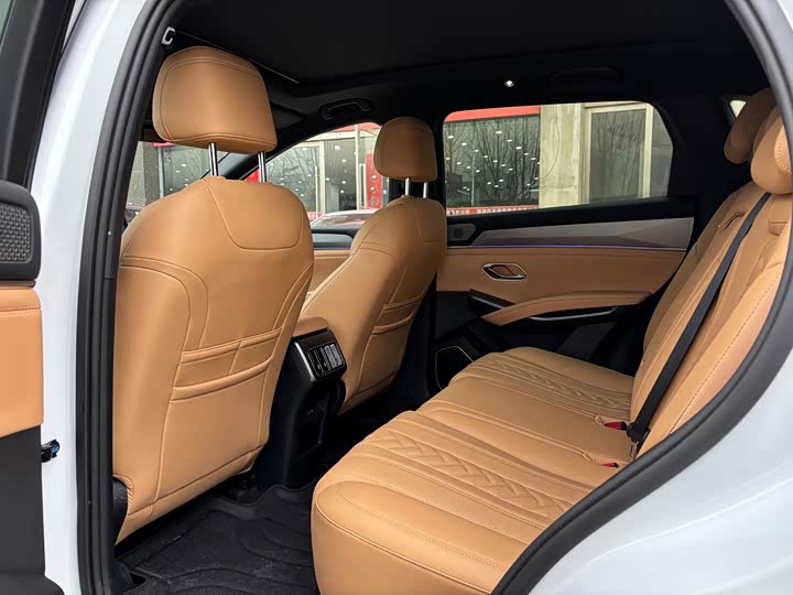 Фото 9 - BYD Song L DM-i Hybrid