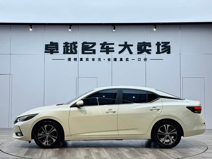 Фото 4 - Nissan Sylphy