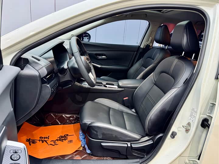 Фото 9 - Nissan Sylphy