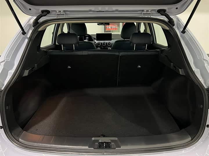 Photo 7 - Nissan Qashqai