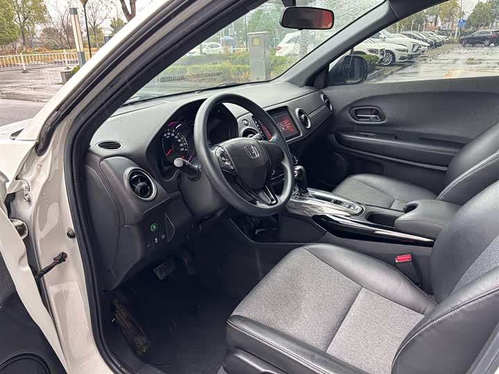 Фото 2 - Honda XR-V