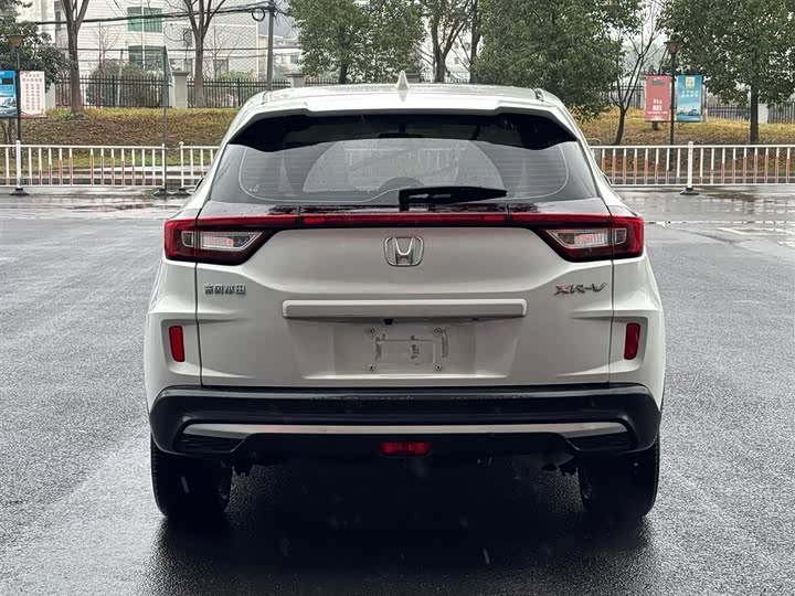 Фото 8 - Honda XR-V