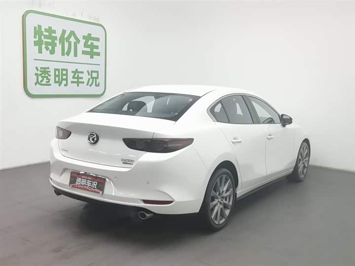 Photo 2 - Mazda 3 (Axela)