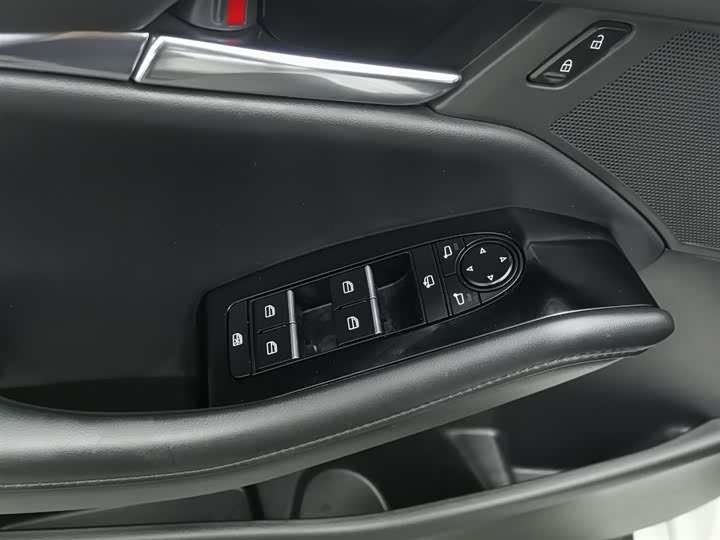 Photo 9 - Mazda 3 (Axela)