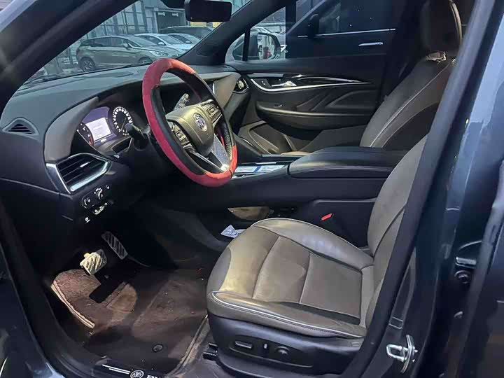 Фото 5 - Buick Enclave