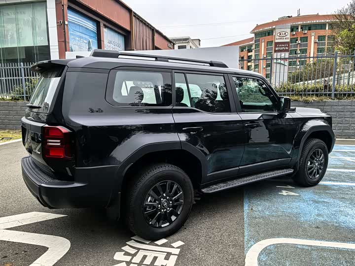 Фото 7 - Toyota Prado