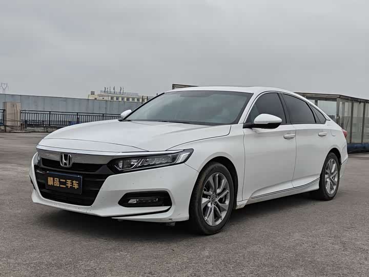Photo 2 - Honda Accord