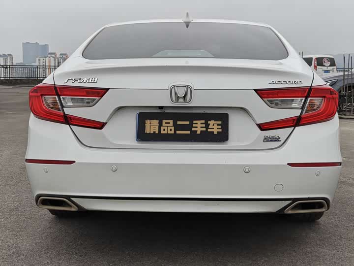 Photo 5 - Honda Accord