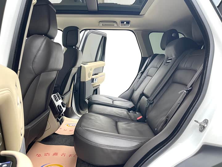 Фото 9 - Land Rover Range Rover