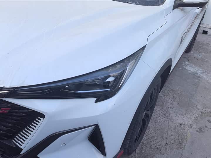 Фото 5 - Changan X5 Plus