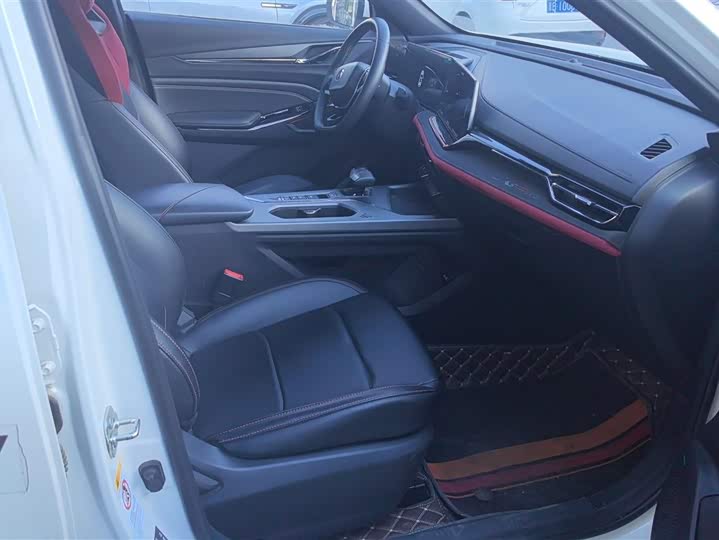 Фото 8 - Changan X5 Plus