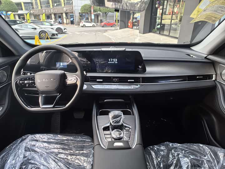 Photo 8 - Chery Tiggo 8 Pro