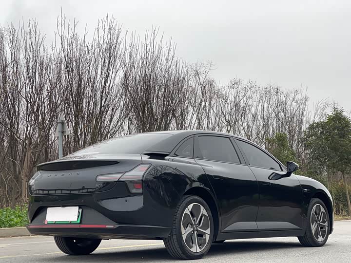 Фото 7 - XPeng Mona M03