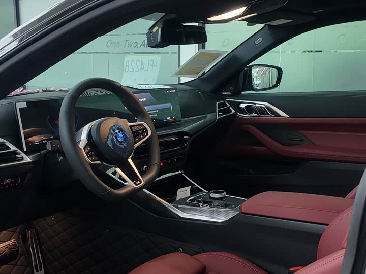 Photo 3 - BMW 4 Series