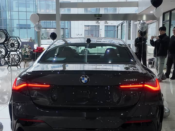 Photo 6 - BMW 4 Series