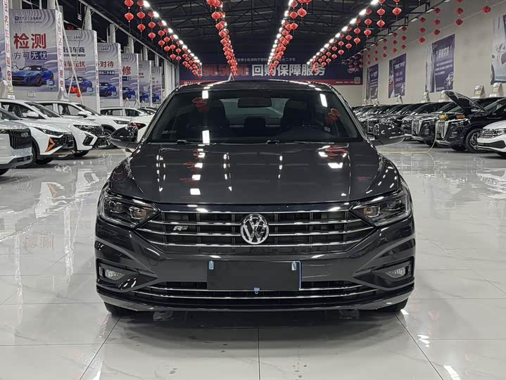 Фото 3 - Volkswagen Sagitar L