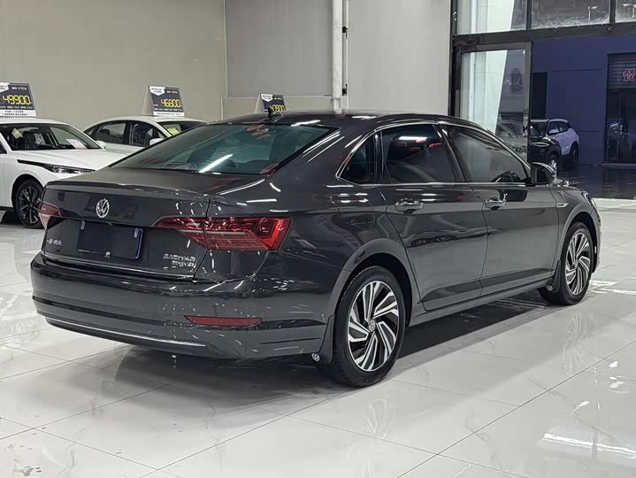 Фото 5 - Volkswagen Sagitar L