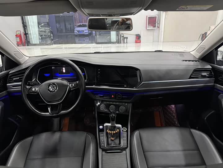 Фото 8 - Volkswagen Sagitar L