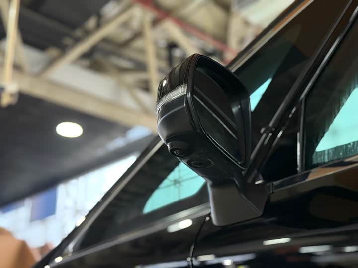 Photo 6 - Toyota Vellfire