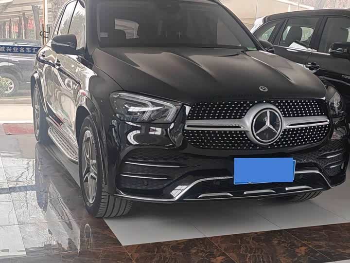 Фото 1 - Mercedes-Benz GLE-Class