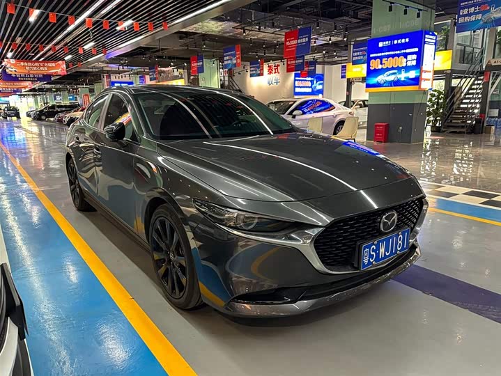 Фото 3 - Mazda 3 (Axela)