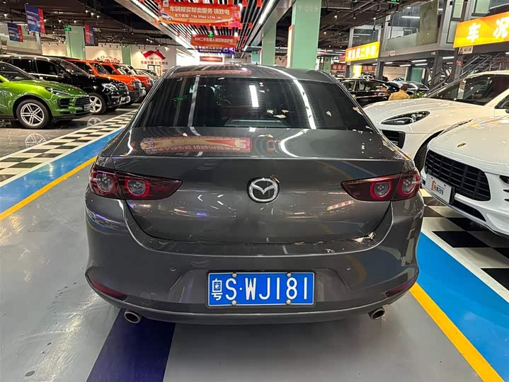 Фото 5 - Mazda 3 (Axela)