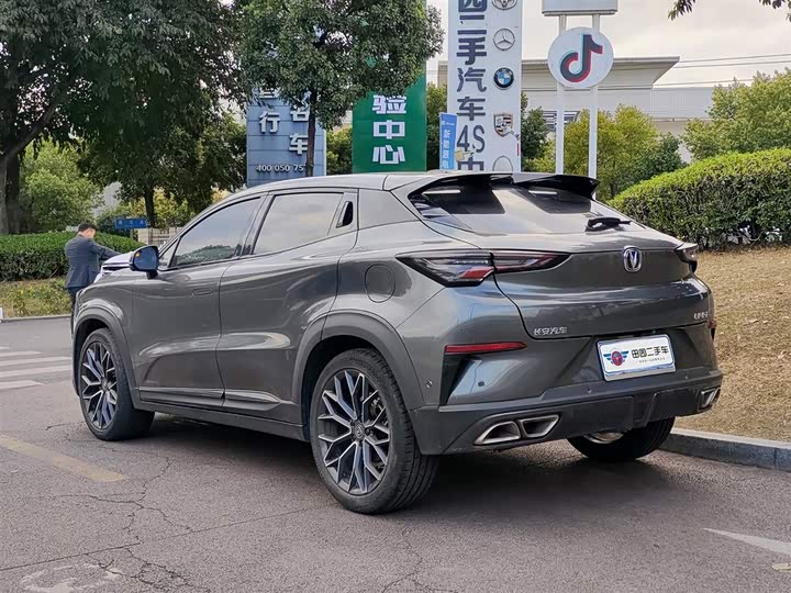 Фото 4 - Changan UNI-T