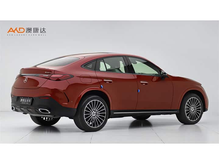 Photo 3 - Mercedes-Benz GLC-Class Coupe