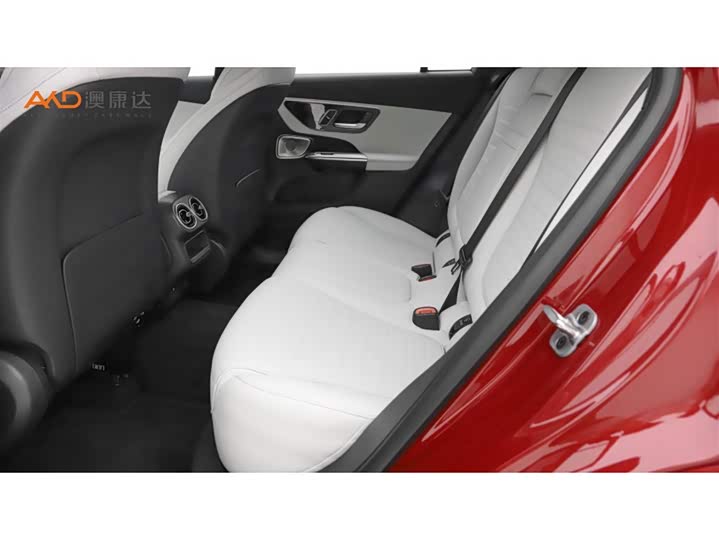 Photo 7 - Mercedes-Benz GLC-Class Coupe