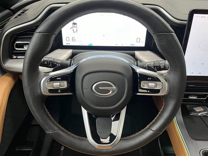 Photo 3 - GAC Trumpchi GS8