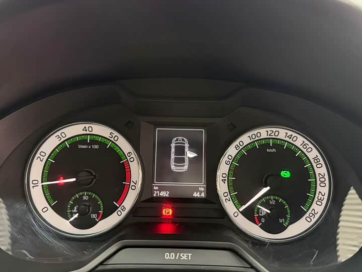 Photo 9 - Skoda Octavia Pro